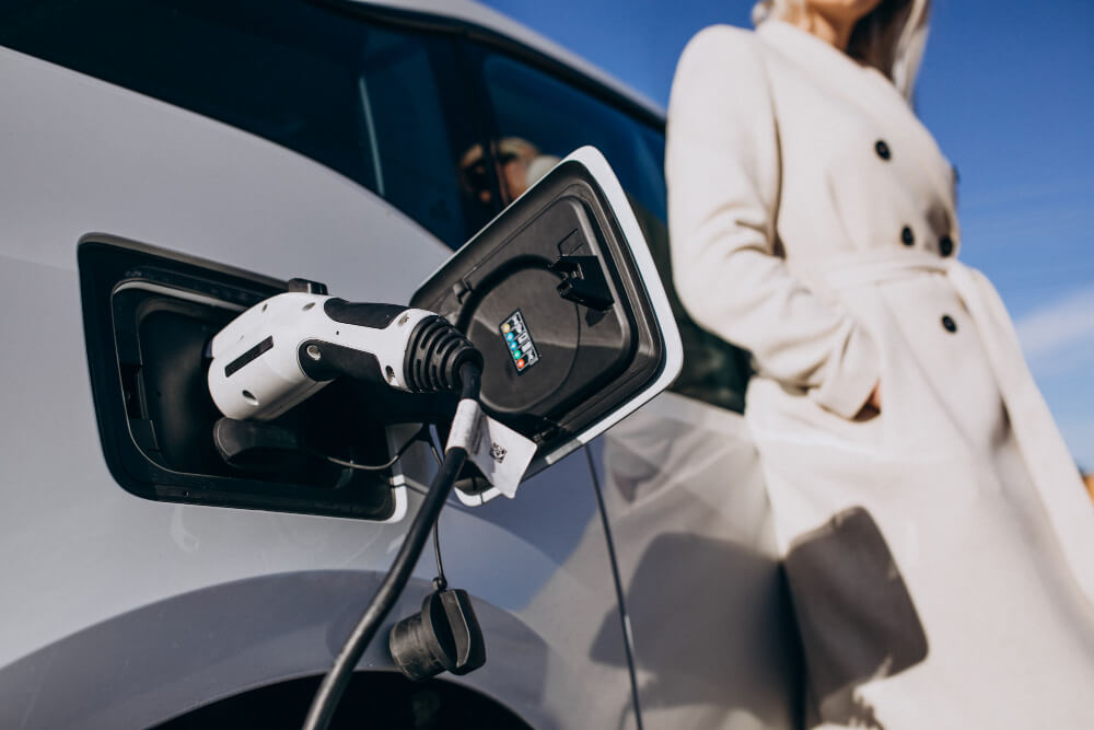 why not to buy an electric car - costs