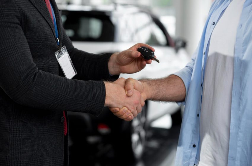  Buying from a Dealership: The Ultimate Guide to a Seamless Car Purchase Experience