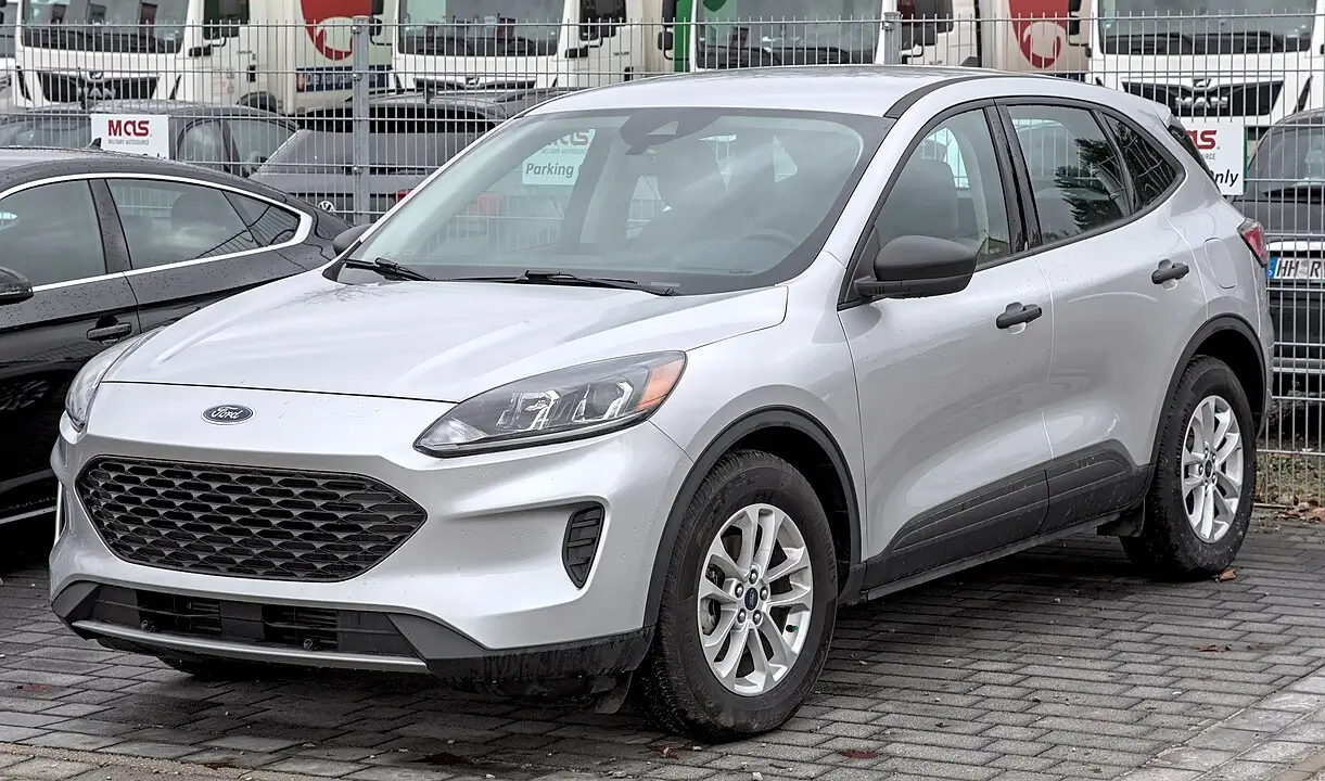 Affordable Winter Cars - Ford Escape AWD