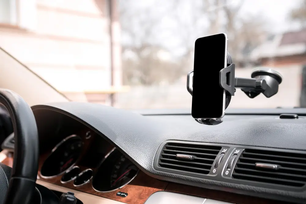 What Car Accessories Do I Need - Phone Mount