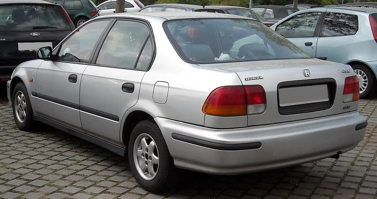 7 Best First Project Car Picks That Won’t Punish You - Honda Civic