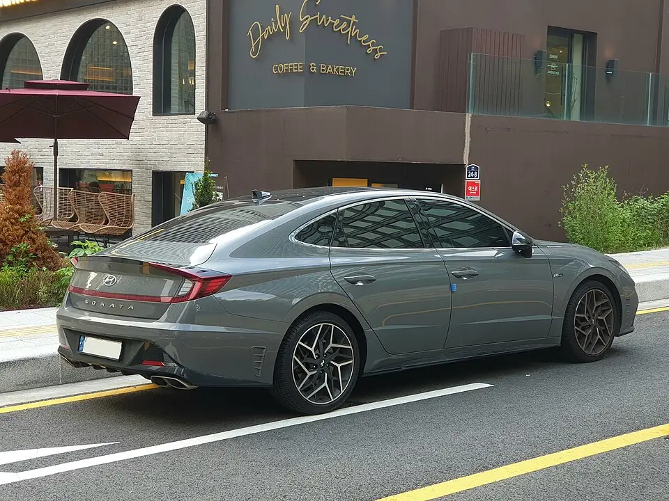 9 Best Hybrid Cars for Highway Driving - Hyundai Sonata