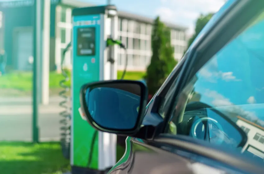  Hybrid vs. Gas vs. Electric: Which Should You Buy in 2026?